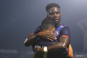 Manajemen Arema FC sebut Abel Camara masih butuh adaptasi