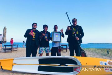 Pedayung Sumba-NTT raih penghargaan MURI keliling Pulau Bali