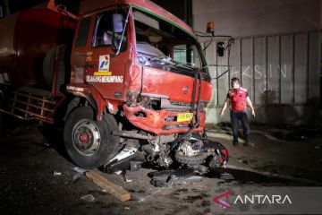 Korban kecelakaan di Bekasi dibawa ke RS Polri Kramat Jati