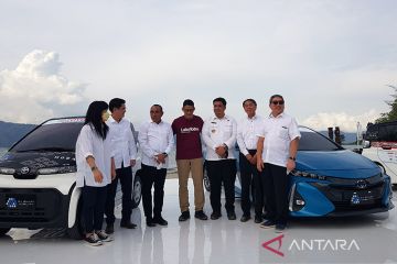 Dukung mobil listrik, Toyota perluas EV Smart Mobility ke Danau Toba