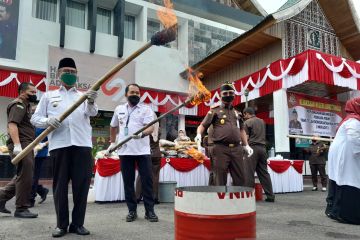 Kejari memusnahkan 70 kilogram lebih narkoba di Bukittinggi