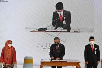 Sertijab Dewan Komisioner OJK