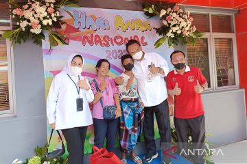 Puluhan bocah ikut sunatan massa di Jaktim saat Hari Anak