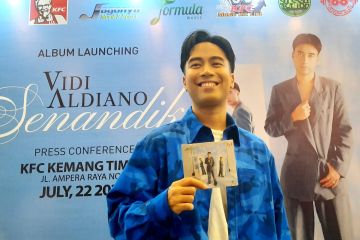 Vidi Aldiano rilis album baru "Senandika" yang sempat tertunda