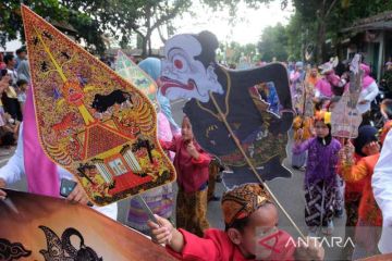 Festival "Tresno Wayang Dolanan" sambut Hari Anak di Borobudur