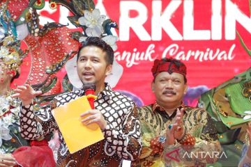 Wagub Emil hadiri Sparkling Nganjuk Carnival 2022