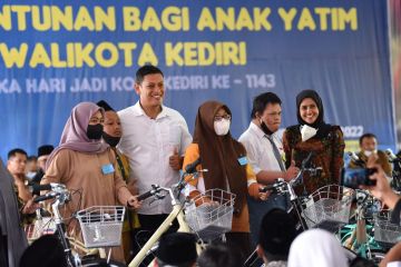 Sebanyak 2.108 anak yatim di Kediri dapat santunan