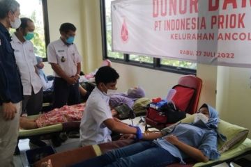 90 orang donorkan darah di Kelurahan Ancol