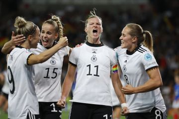 Popp antar Jerman tantang Inggris dalam final Euro Putri 2022