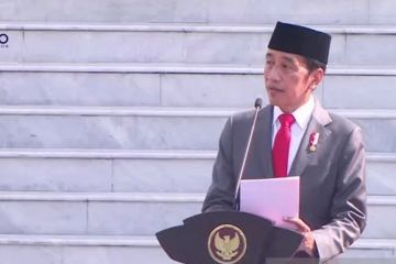 Jokowi minta relawan tak buru-buru tentukan dukungan