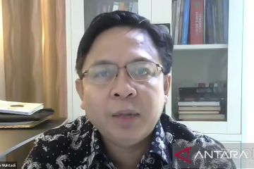 Survei Indikator: Ganjar dan Prabowo bersaing ketat, Anies urutan ke-3