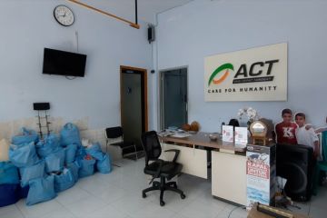 ACT Mataram tetap berjalan, di Jawa Barat Pemrov minta ACT ditutup