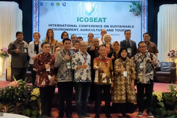 Bupati Bangka buka ICOSEAT, 20 peserta dari 11 negara telah hadir
