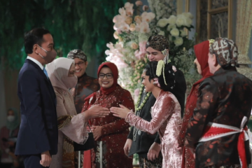 Presiden hingga pejabat hadiri resepsi pernikahan putri Gubernur DKI