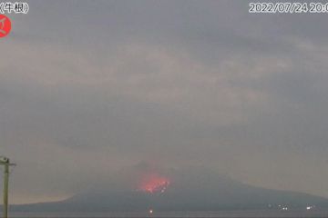 Gunung berapi Sakurajima Jepang meletus