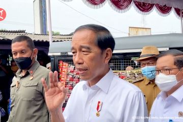 Presiden Jokowi tanggapi kampanye Mendag Zulhas