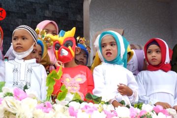 Melihat peringatan Hari Anak Nasional di Majalengka dan Bone Bolango