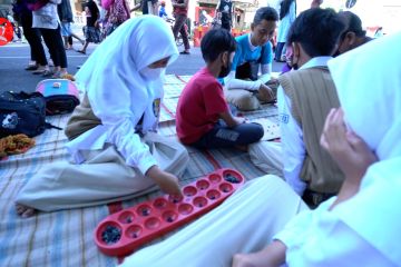 Permainan tradisional hingga dongeng warnai hari anak nasional