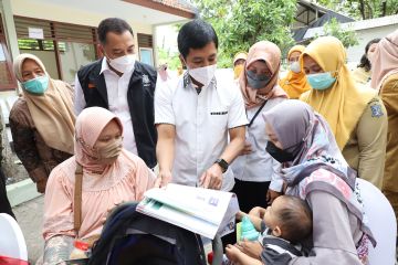 Wamenkes: Pelayanan posyandu prima di Surabaya mudahkan masyarakat