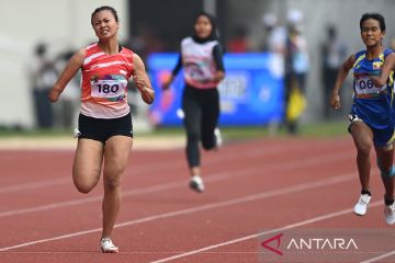 ASEAN Para Games 2022 : Nanda Mei Sholihah sumbang emas lari 200 meter putri