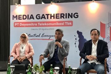 Mitratel akuisisi lagi 6.000 menara Telkomsel senilai Rp10,28 triliun