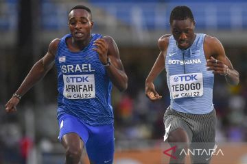 Blessing Afrifah salip Letsile Tebogo untuk emas 200 meter junior