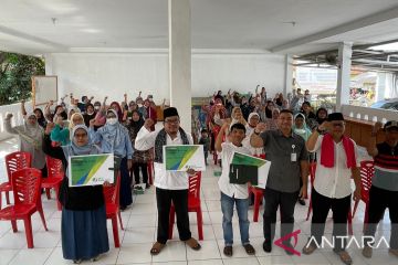 Perangkat Desa Simpangan Bekasi dapat perlindungan program BPJAMSOSTEK