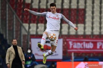 Tikung MU, RB Leipzig resmi dapatkan Benjamin Sesko dari Salzburg
