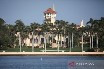 Lebih dari 300 dokumen rahasia ditemukan  di rumah Trump di Florida