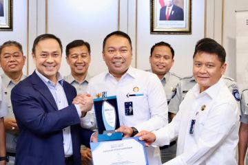 AKHLAK award jadi saksi semangat insan Jasa Raharja untuk jadikan perusahaan tumbuh berkelanjutan.