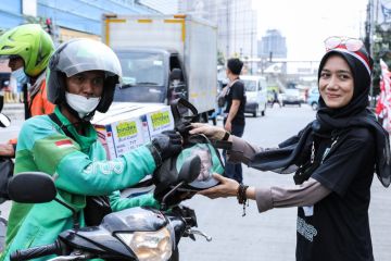 Kowarteg bagikan 1.000 makanan gratis bagi sopir ojek daring di Jakut