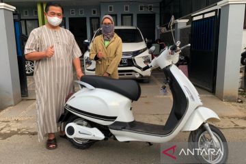 Bisnis anak muda Banjarmasin dan masa depan motor listrik