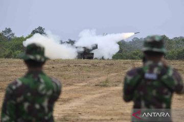 Super Garuda Shield 2022 latihan tembak roket tempur