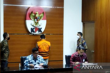 KPK tahan mantan Wakil Ketua DPRD Tulungagung terkait kasus suap