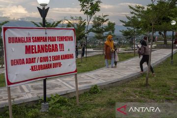 Penerapan Denda Adat bagi Pembuang Sampah Sembarangan