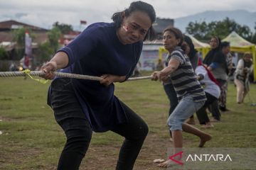 Semarak Peringatan HUT Ke-77 RI di Palu