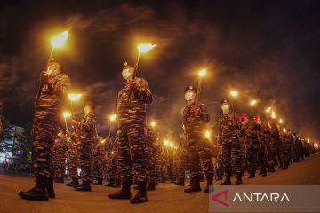 Pawai obor sambut HUT Kemerdekaan RI di Batam