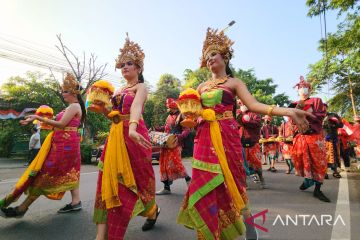 PDIP gelar pawai kirab budaya peringati HUT Ke-77 RI