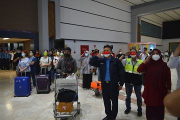 Bandara AP II peringati HUT ke-77 RI dengan upacara secara serentak