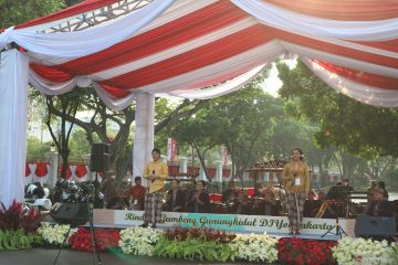 Pertunjukan seni sambut perayaan HUT RI di Istana Merdeka