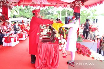 Kolaborasi terompet dan hadrat meriahkan HUT ke-77 RI di Ambon