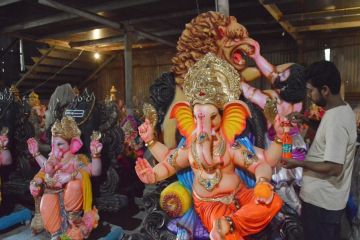 Album Asia: Perajin India bersiap sambut festival Ganesh Chaturthi