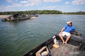 Kekeringan menyingkap bangkai kapal PD 2 di Sungai Danube