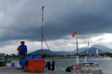 BMKG: Hujan ringan hingga sedang berpeluang guyur kota besar