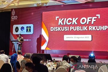 Komisi III minta pemerintah tetap buka ruang publik beri masukan RKUHP