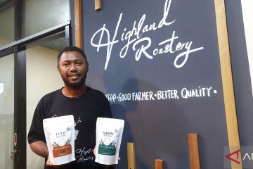 Perjuangan Yaveth mengolah dan memasarkan kopi petani Papua