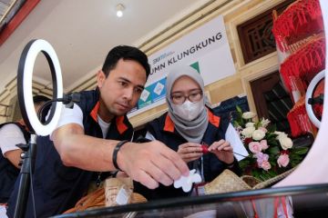 Millenial Askrindo ramaikan program Relawan Bakti BUMN