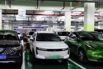 Kepemilikan mobil listrik pesat, China kenalkan "charger" bergerak