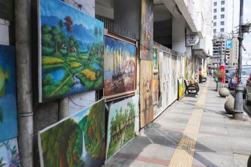 Ada kisah seni di balik daya tarik wisata Jalan Braga Kota Bandung