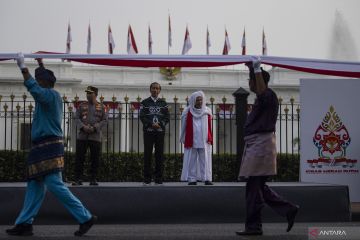 Presiden Jokowi melepas Kirab Merah Putih